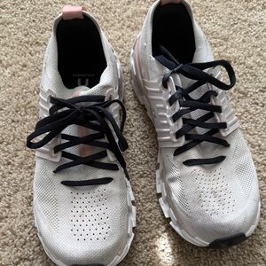 On Running Cloudswift Light Pink & White Knit Athletic Sneakers with Black Laces